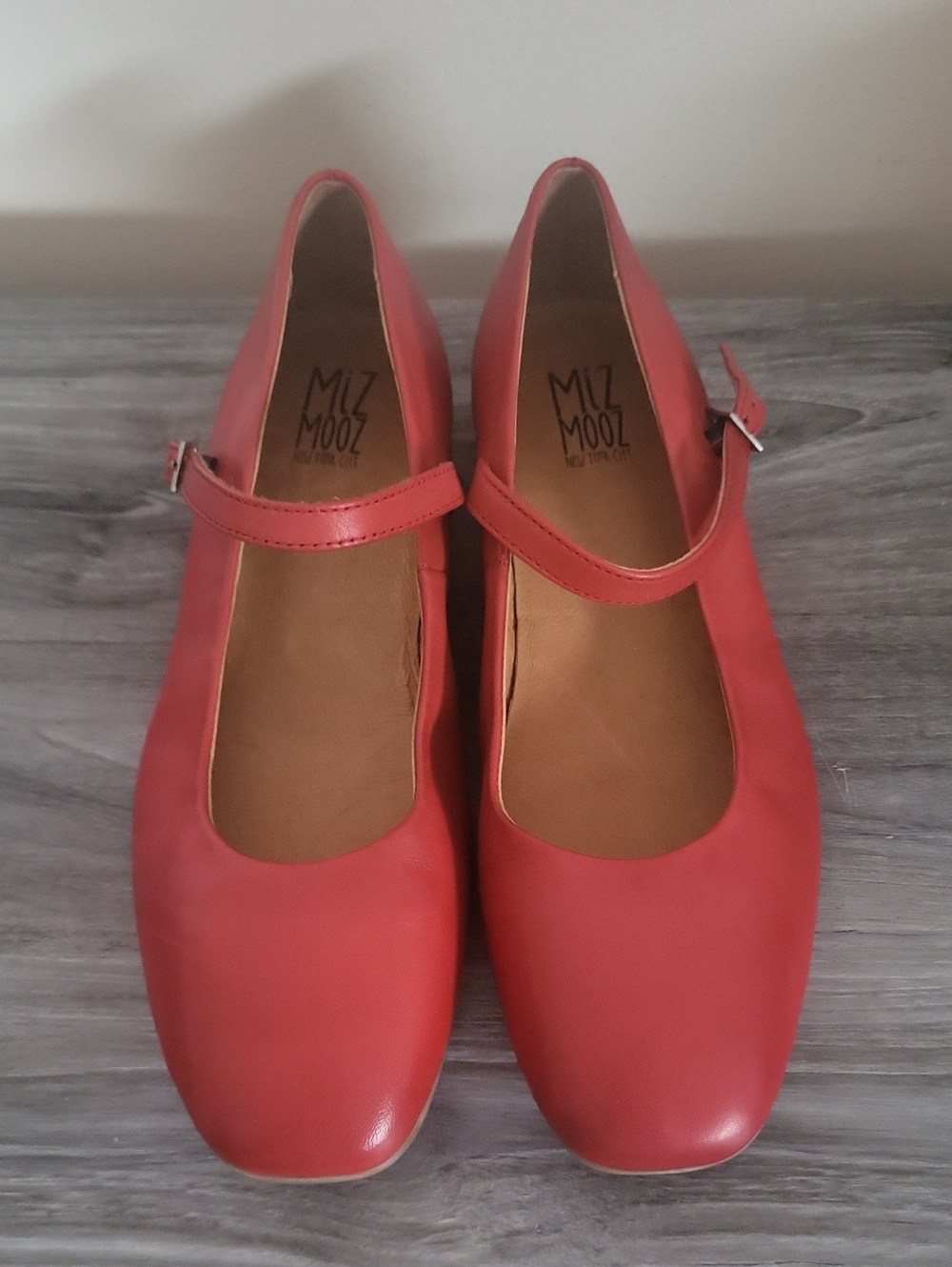 Miz Mooz Zahara Red Leather Mary Jane Flats Size 40 - Picture 3 of 12